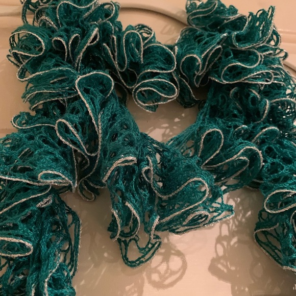 Handmade Green Teal Sparkly Ruffled Scarf - Picture 2 of 2